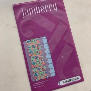 5/$25  Jamberry Nail Wraps